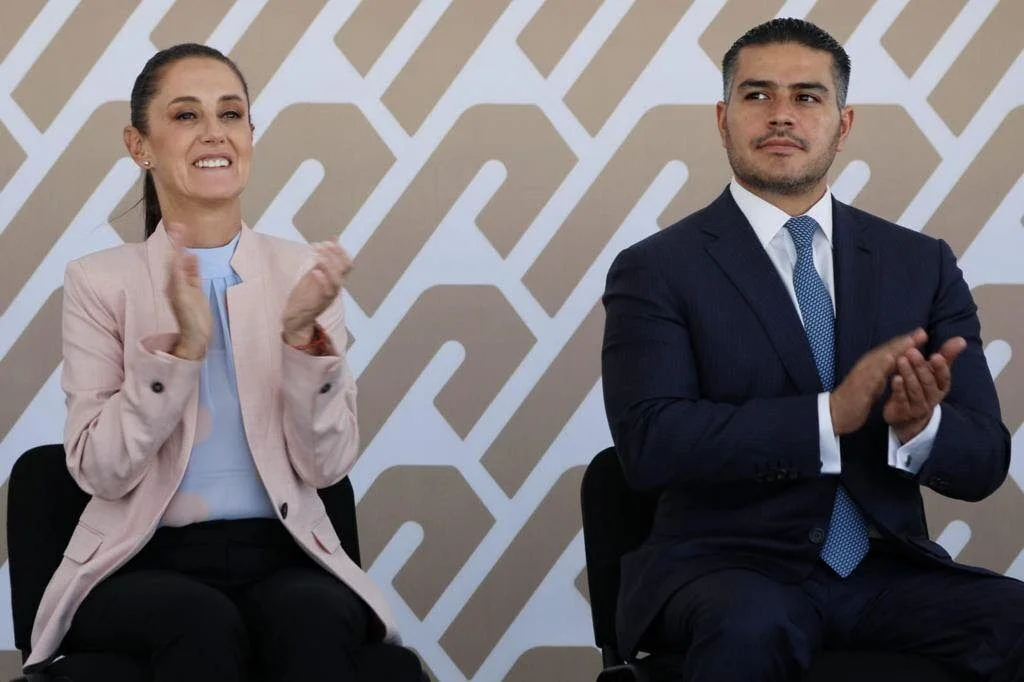 JEFA DE GOBIERNO CON OMAR GARCIA HARFUC