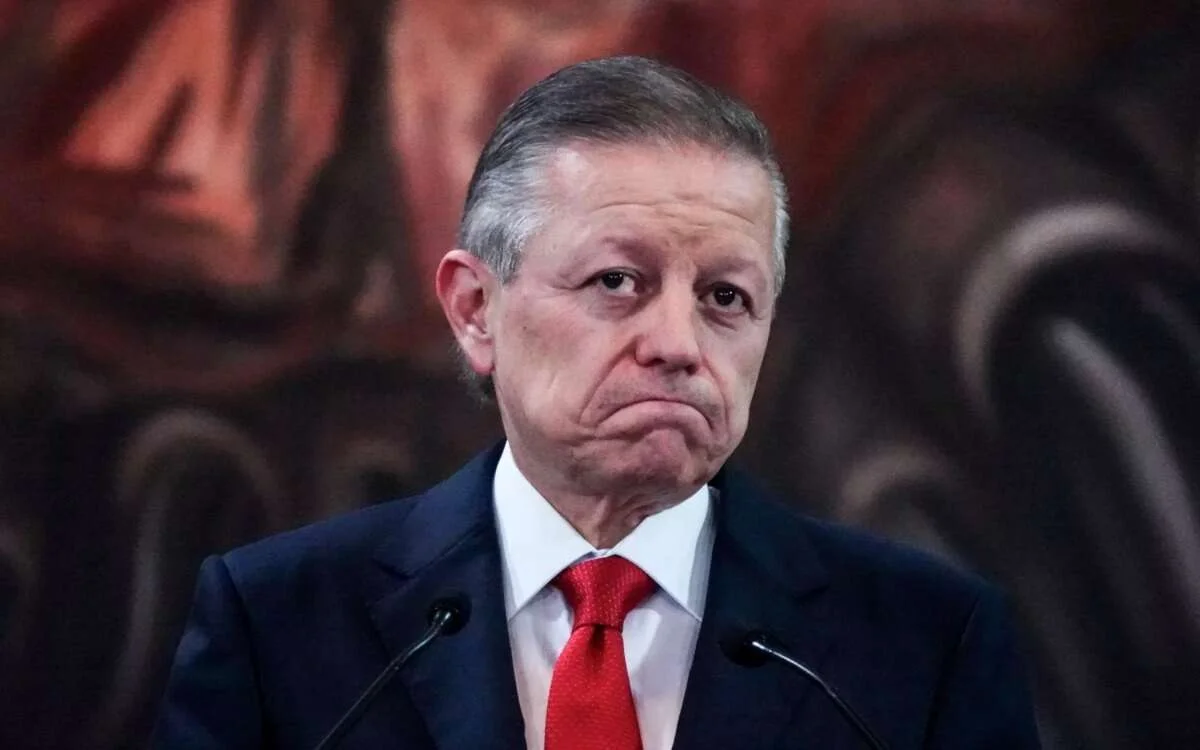 Arturo Zaldivar 2