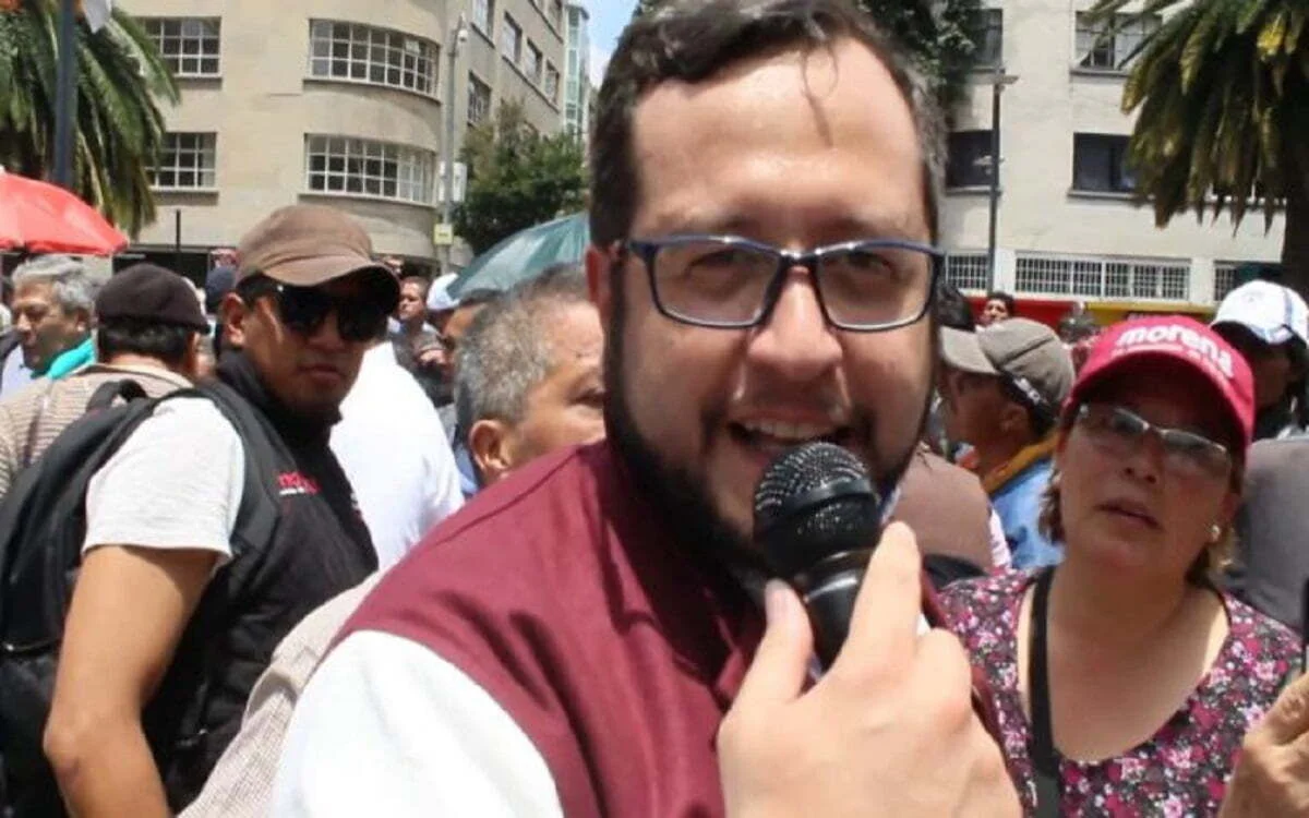 ¿Quém pompó viajes?