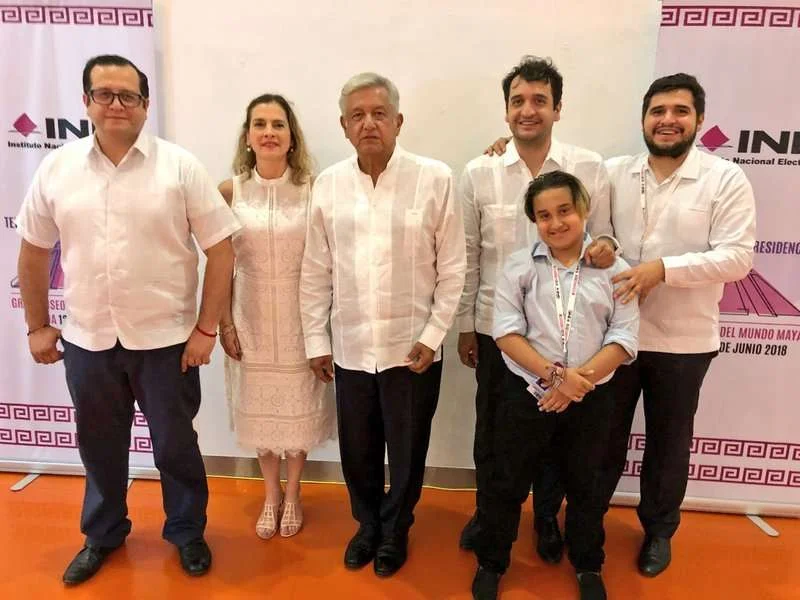 ¿Quém pompó chocolates?