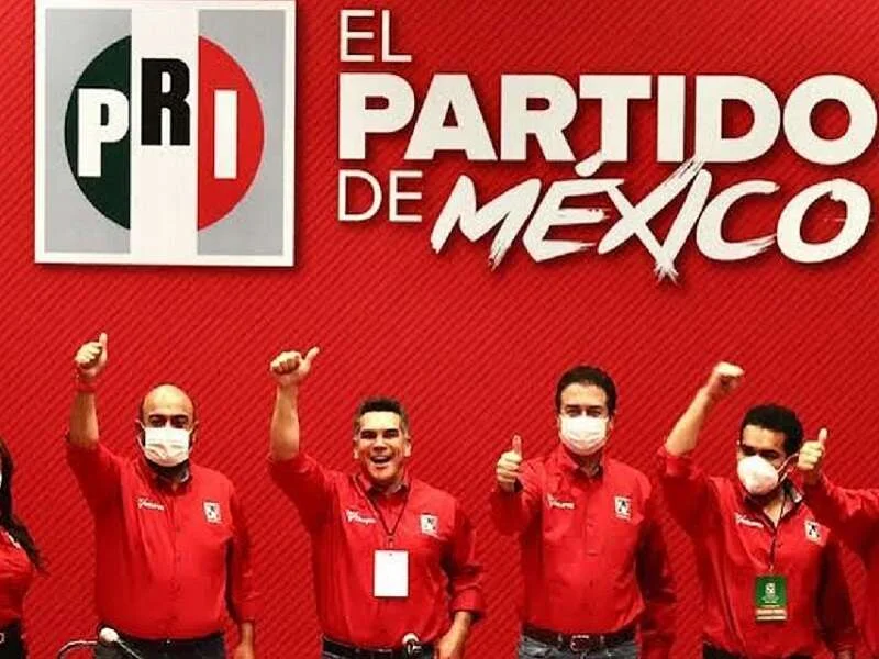 El PRI no está muerto, andaba de parranda