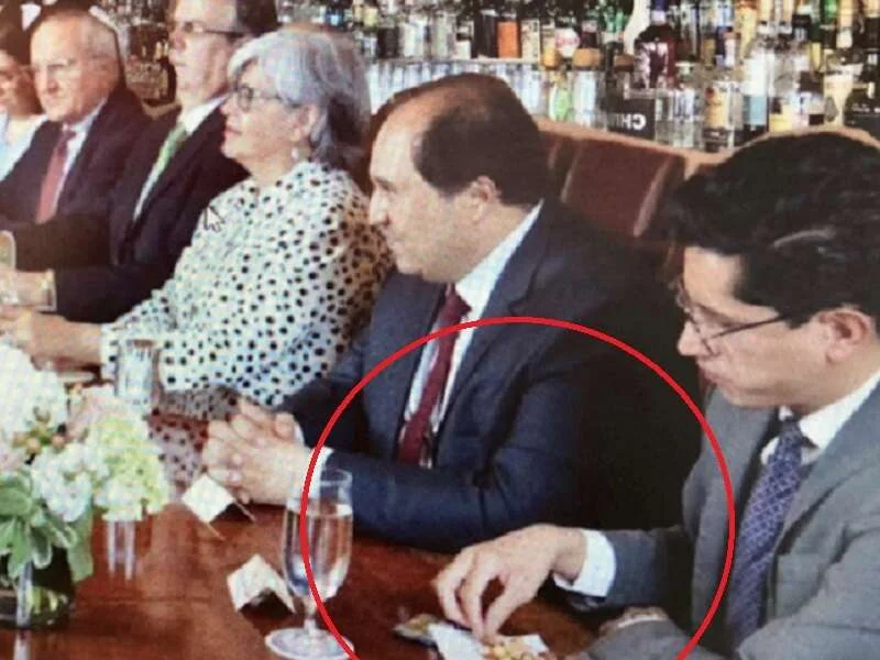 USA: Juego peligroso.