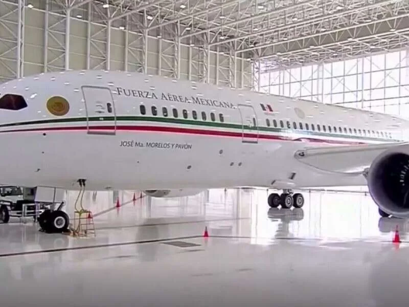 El avión, su imagen y el mejor ejemplo de incapacidad.