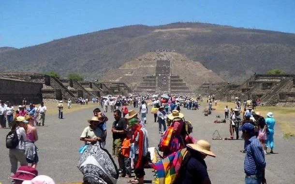 La degradación ambiental del turismo "verde" Parte II de III.